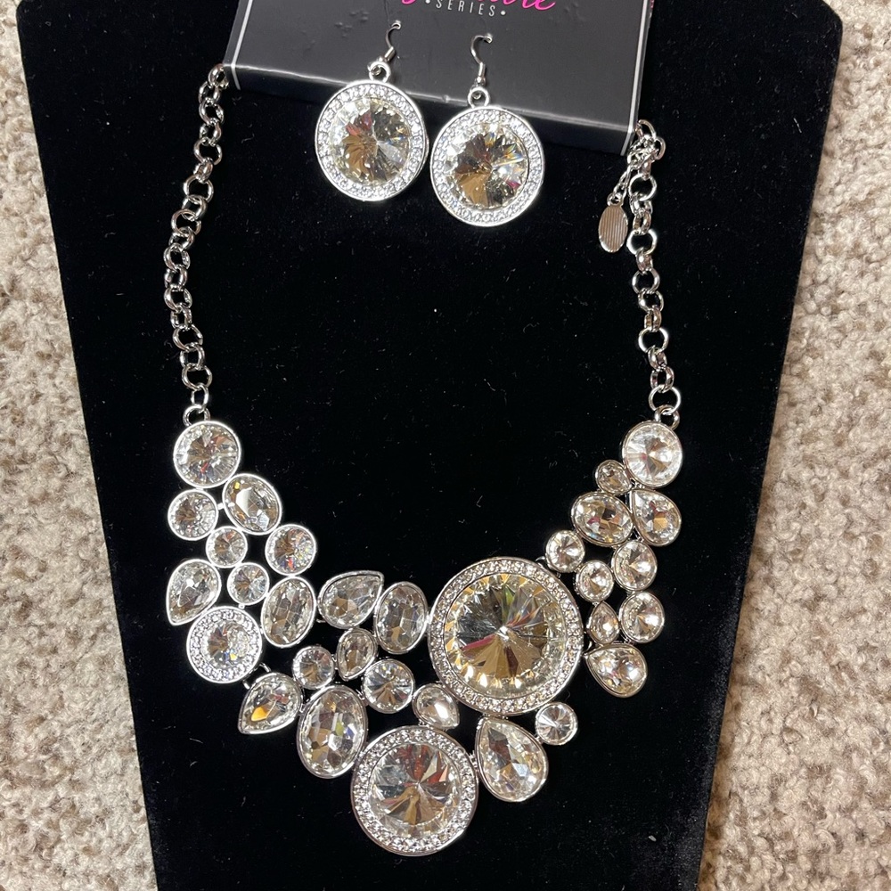 Paparazzi Danielle Zi Necklace